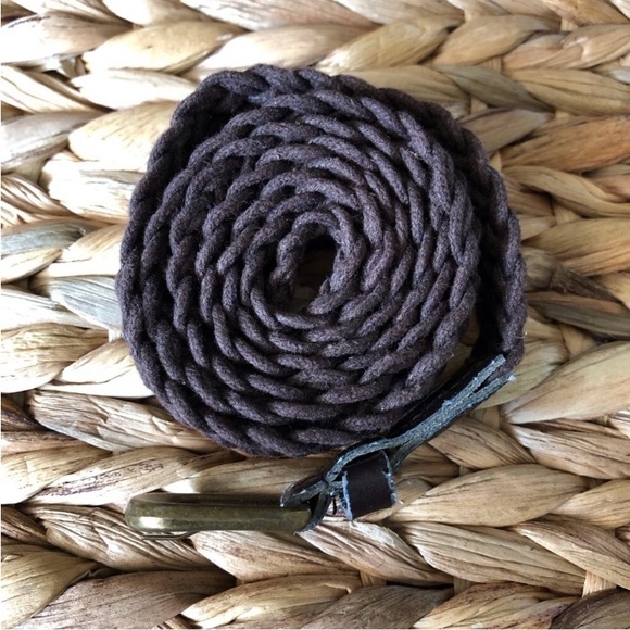 Brown nylon breaded belt - Picture 2 of 4